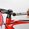 Ключ TruTorque TT20 используется для затяжки крепежа руля велосипеда на момент затяжки в  9 Нм